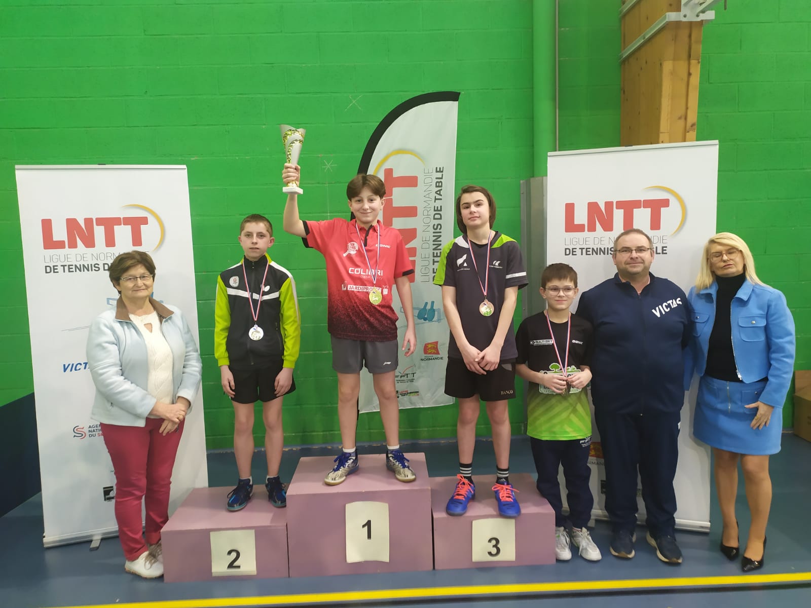 Podium minimes garçons