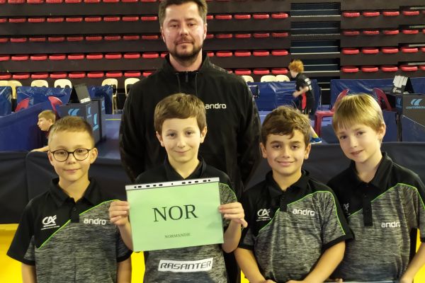 equipe-benjamins8397E63D-7165-156C-21EE-BD3BA40953BF.jpg